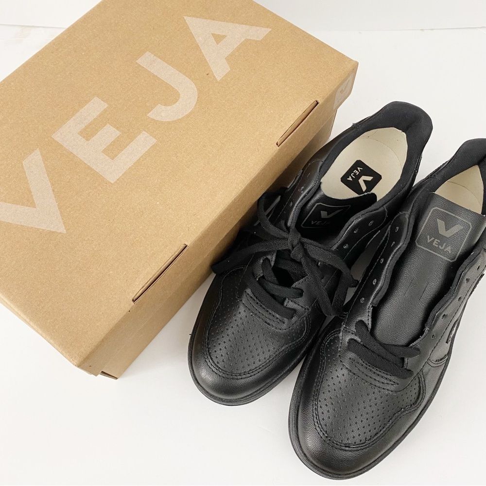 COPY - Veja • V-10 Leather Sneakers